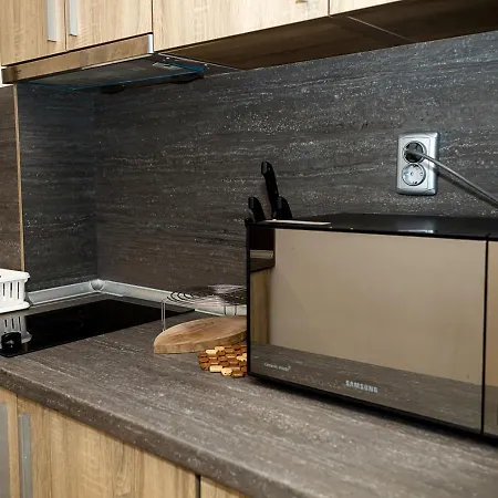 Kabakum 1br Retreat With Parking, Steps To By Flat Mаnаger * Varna