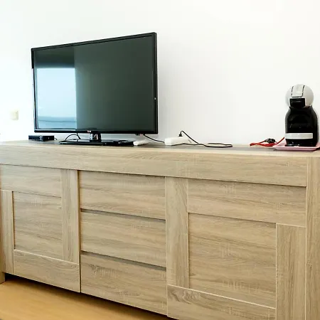 Apartment Kabakum 1br Retreat With Parking, Steps To By Flat Mаnаger