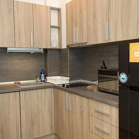 Апартаменты Kabakum 1br Retreat With Parking, Steps To By Flat Mаnаger Варна