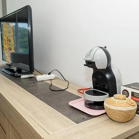 Апартаменты Kabakum 1br Retreat With Parking, Steps To By Flat Mаnаger